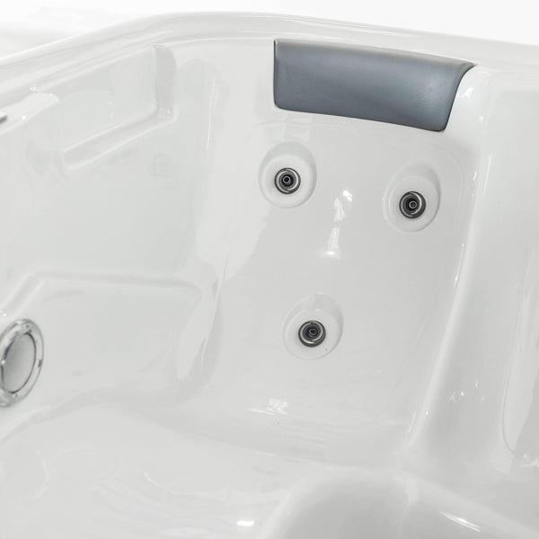 Classic Series Spas and Hot Tubs | Barefoot Spas